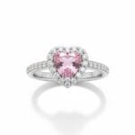 Pandora Model Pembe Kalp Yüzük