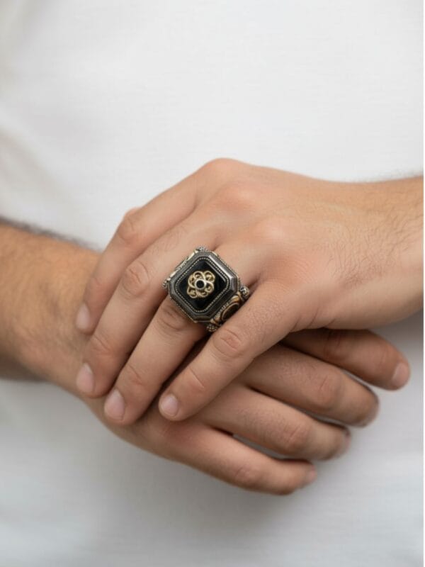 zirkon ve oniks taşlı 925 erkek yüzük