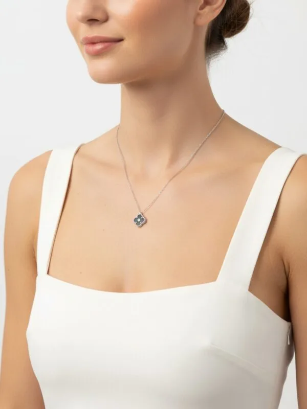 925 ayar gümüş siyah van cleef kadın kolye modeli