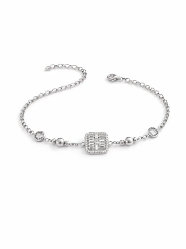 Küçük Zirkon Taşlarla Bezeli Kare Montür Bileklik