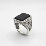 Dikdörtgen Siyah Oniks Taşlı 925 Ayar Gümüş Erkek Yüzük