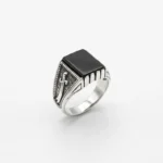 Kare Siyah Oniks Taşlı Zülfikar Desenli Küçük Erkek Yüzük