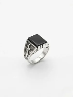 kare siyah oniks taşlı kol detaylarında zülfikar kılıcı olan gümüş erkek yüzük