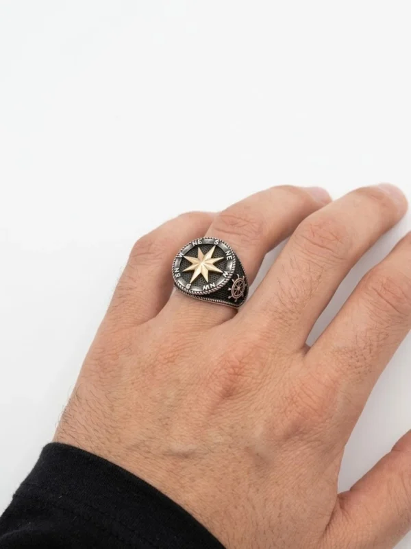 Alternative view of Kol Detayları Dümen Ve Çapa Motifli Pusula Gümüş Yüzük