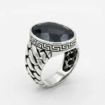 Oval Siyah Zirkon Taşlı Zincir Kol Detaylı Gümüş Yüzük